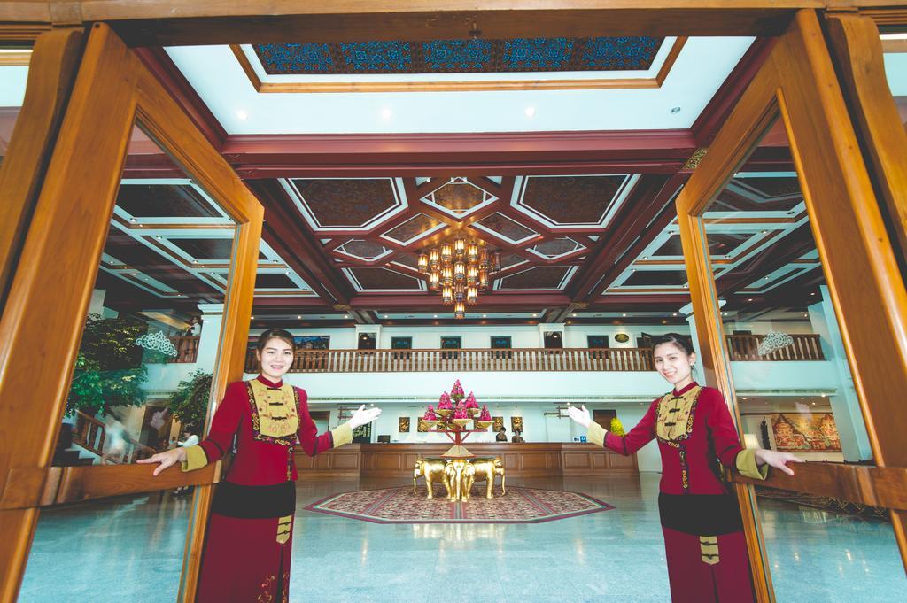 The Empress Hotel - Sha Extra Plus Chiang Mai Exteriör bild