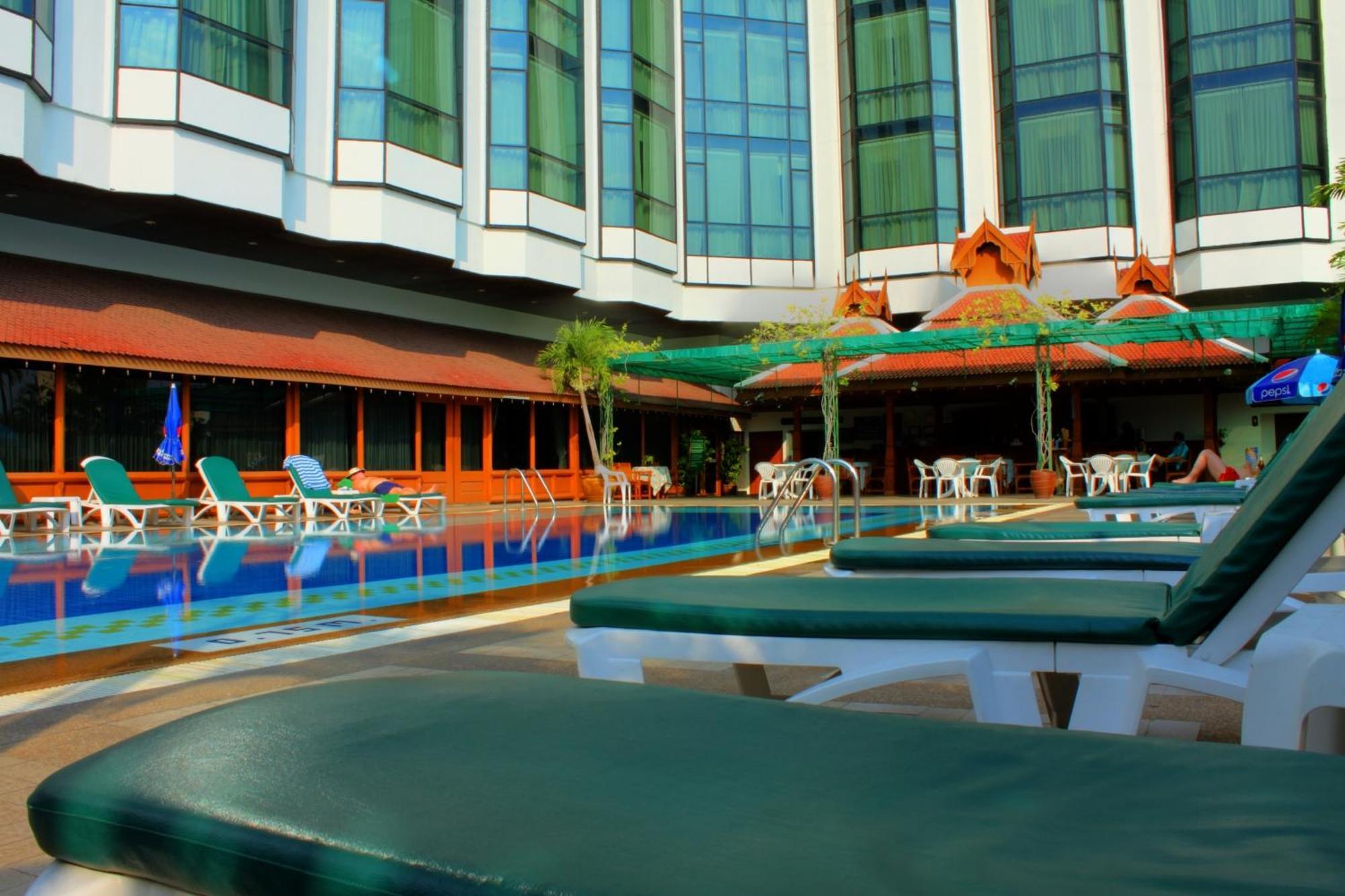 The Empress Hotel - Sha Extra Plus Chiang Mai Exteriör bild