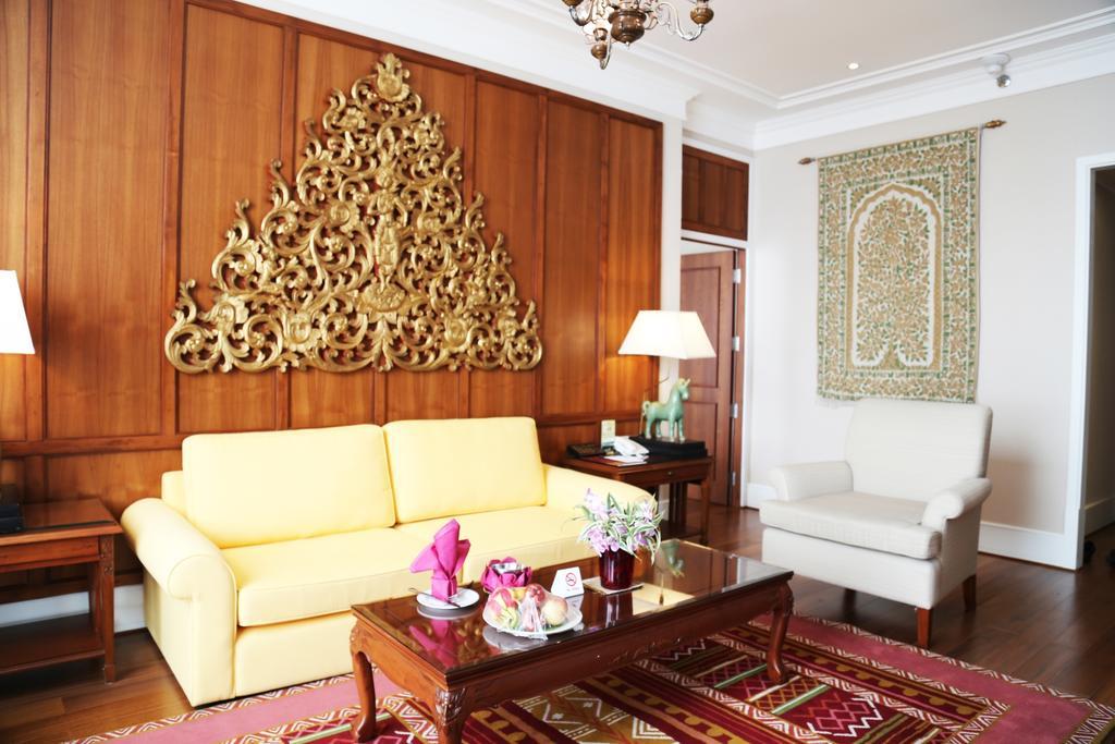 The Empress Hotel - Sha Extra Plus Chiang Mai Exteriör bild