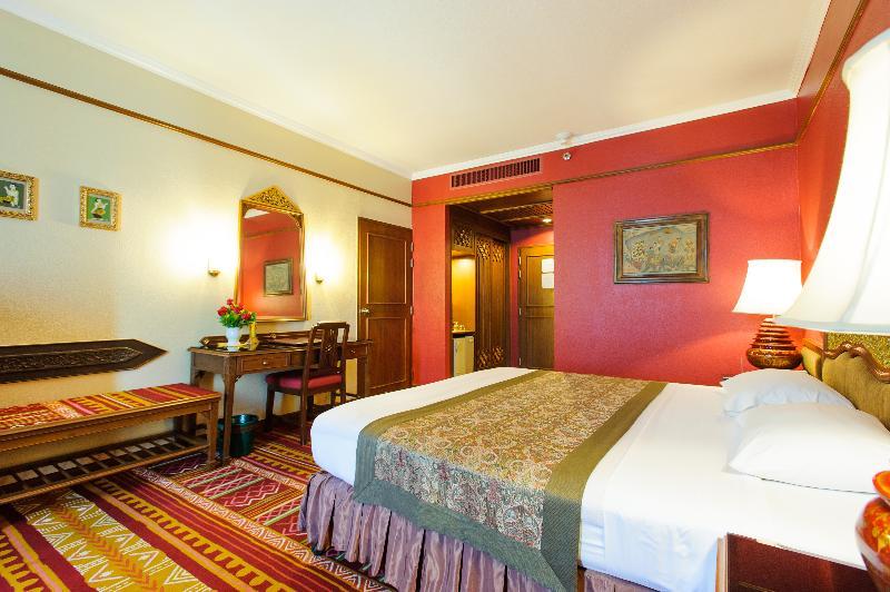 The Empress Hotel - Sha Extra Plus Chiang Mai Exteriör bild